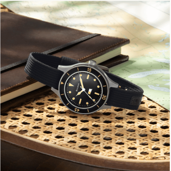 Bulova 98A266 Archive Series MIL-SHIPS-W-2181 Horloge Bulova 98A266 Archive Series MIL-SHIPS-W-2181 Horloge